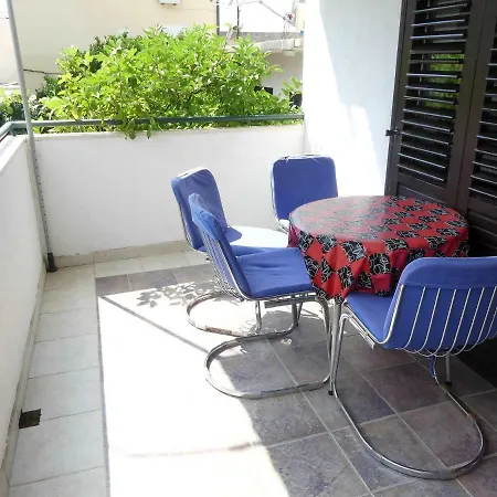 Jasminka Affittacamere 3*